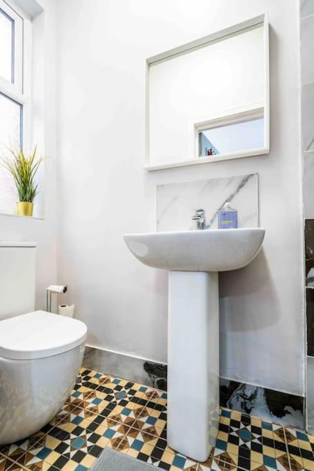 伯明翰Beautiful Flat With Free Parking公寓 外观 照片